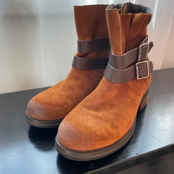 Steve Madden Dormaa Cognac Sue Leather Suede boots size 8.5 NIB - Picture 3 of 9